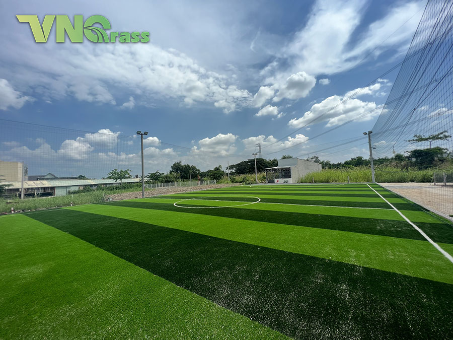 Thi công sân bóng đá cỏ nhân tạo tại Lâm Đồng