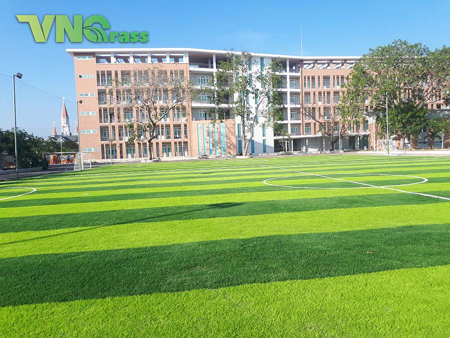Sân bóng đá cỏ nhân tạo tại Quảng Ngãi