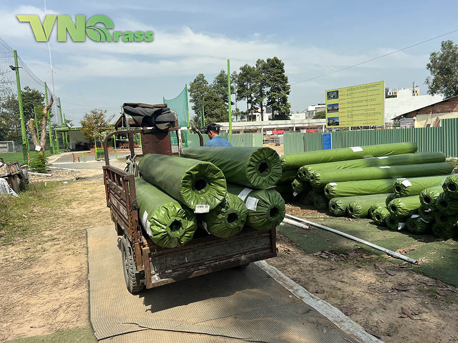 Cung cấp cỏ nhân tạo sân bóng tại Trà Vinh