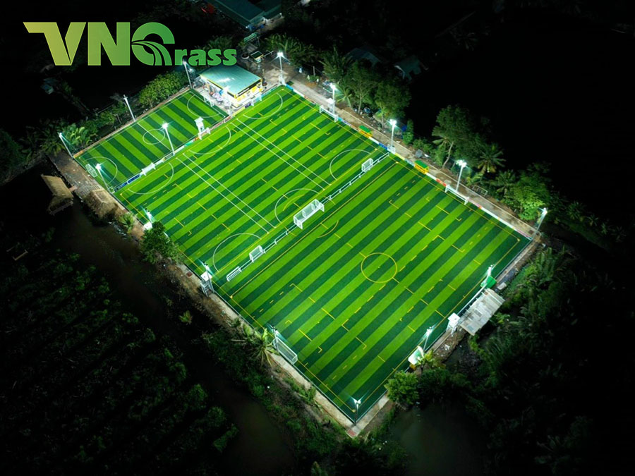Sân bóng đá cỏ nhân tạo tại TP. Hồ Chí Minh (An Phú ARENA)
